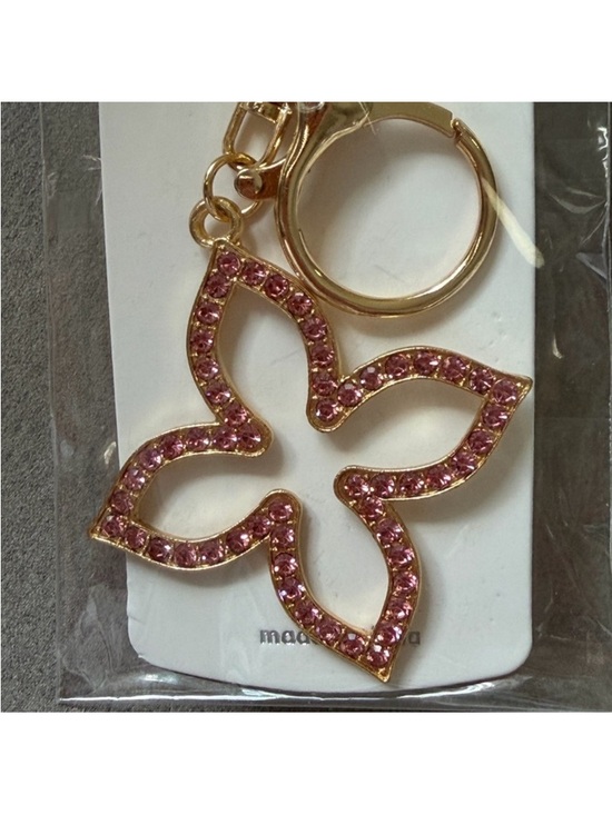 Accessories - Gold-tone Pink Crystal Flower Keychain